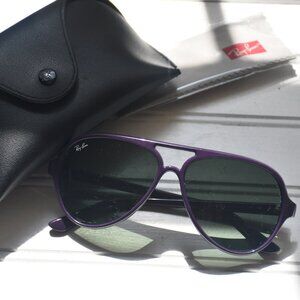Ray-Ban Women’s 4125 Cats 5000 Aviator Sunglasses Purple Frame